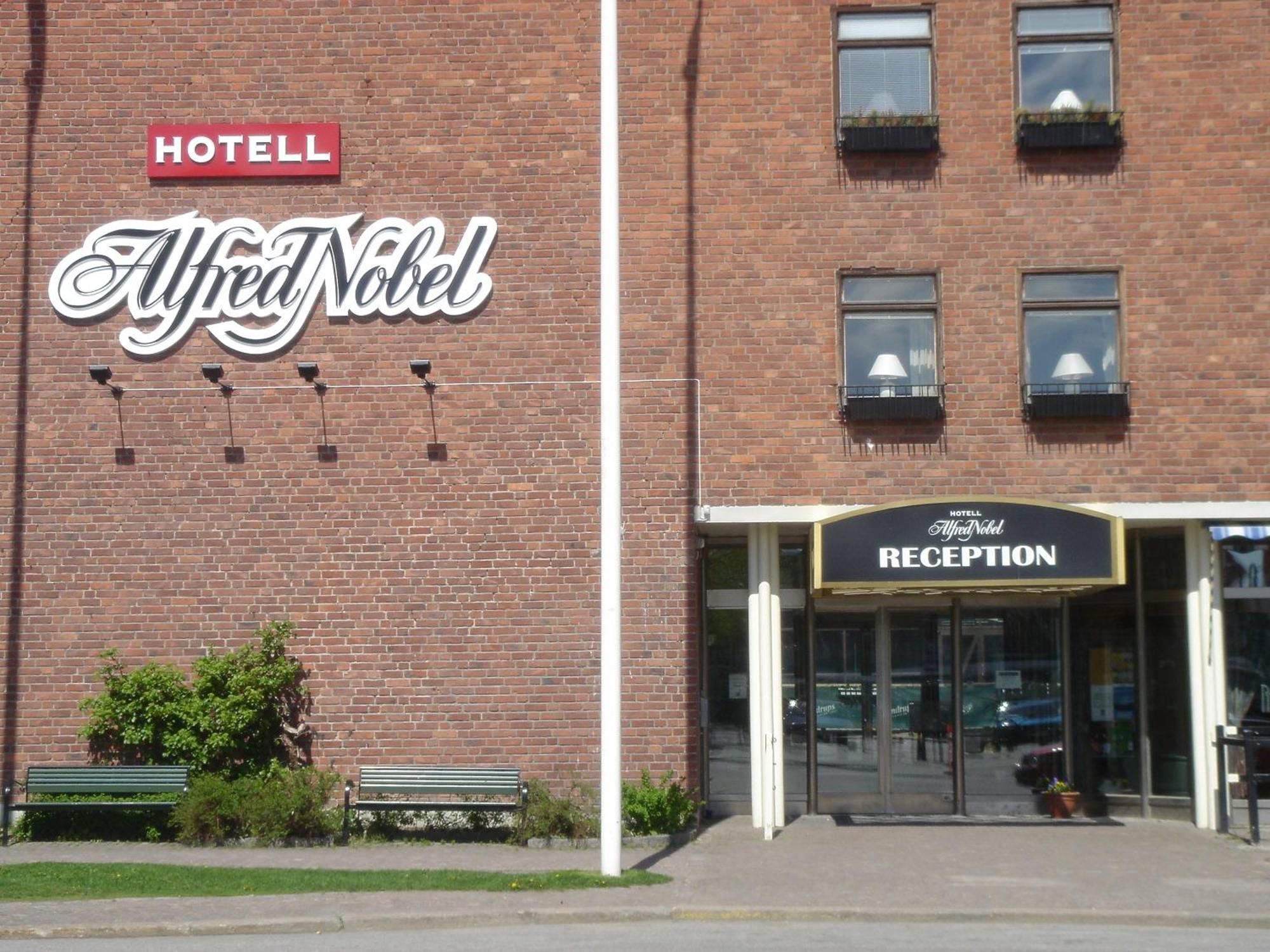 Hotell Alfred Nobel Karlskoga Exterior foto